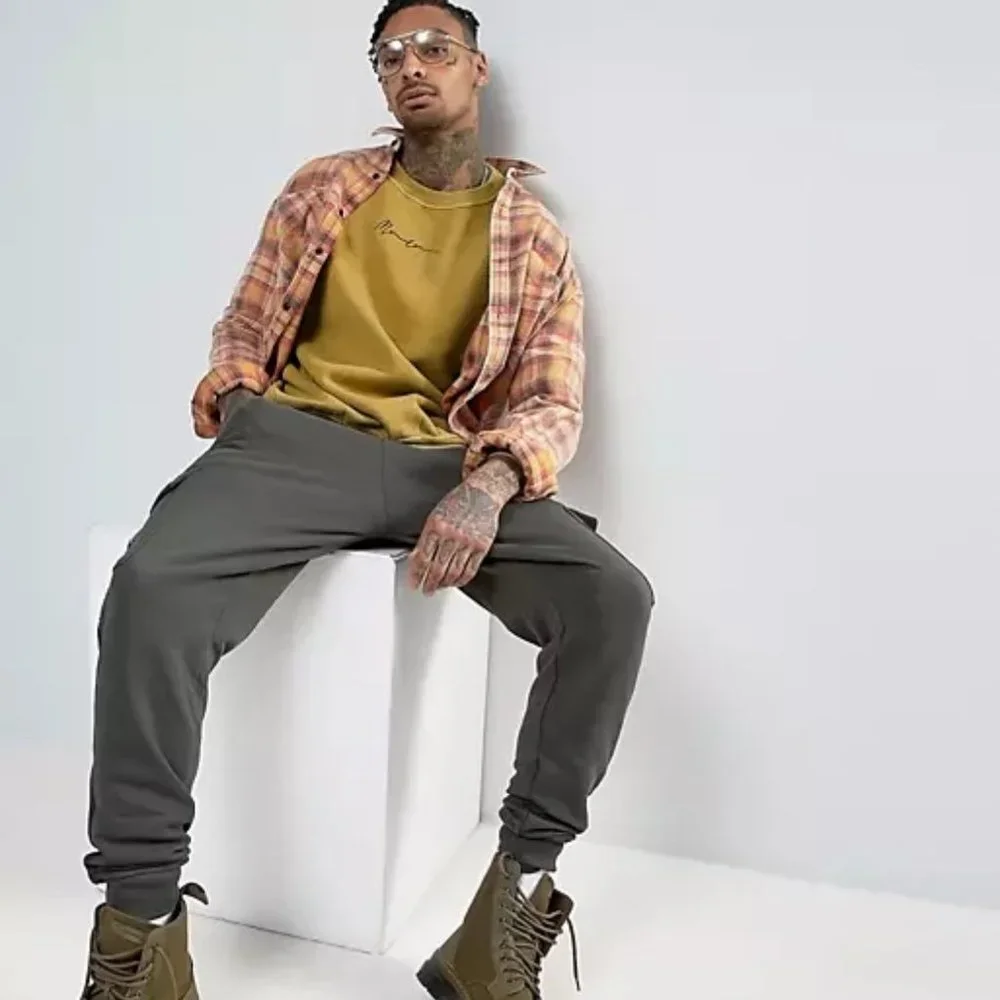 NWOT Mennace Embroidered Logo Sweatshirt In Washed Mustard - Picture 3 of 7